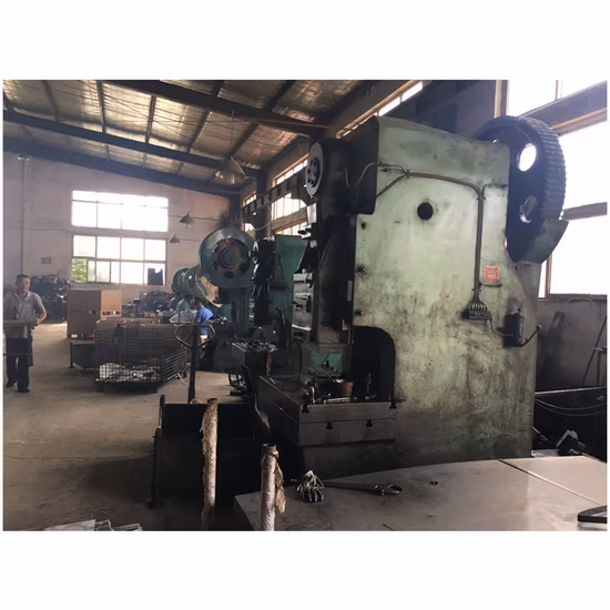 Угловой кронштейн OEM ODM по индивидуальному заказу для сельского хозяйства и строительства